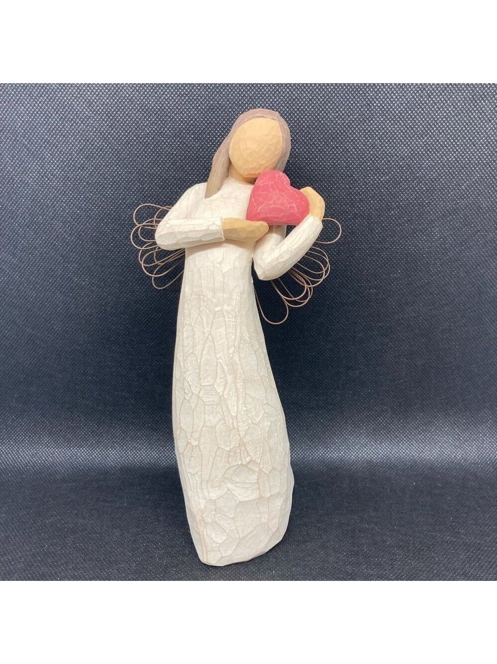 Willow Tree "Angel of the heart" figurine